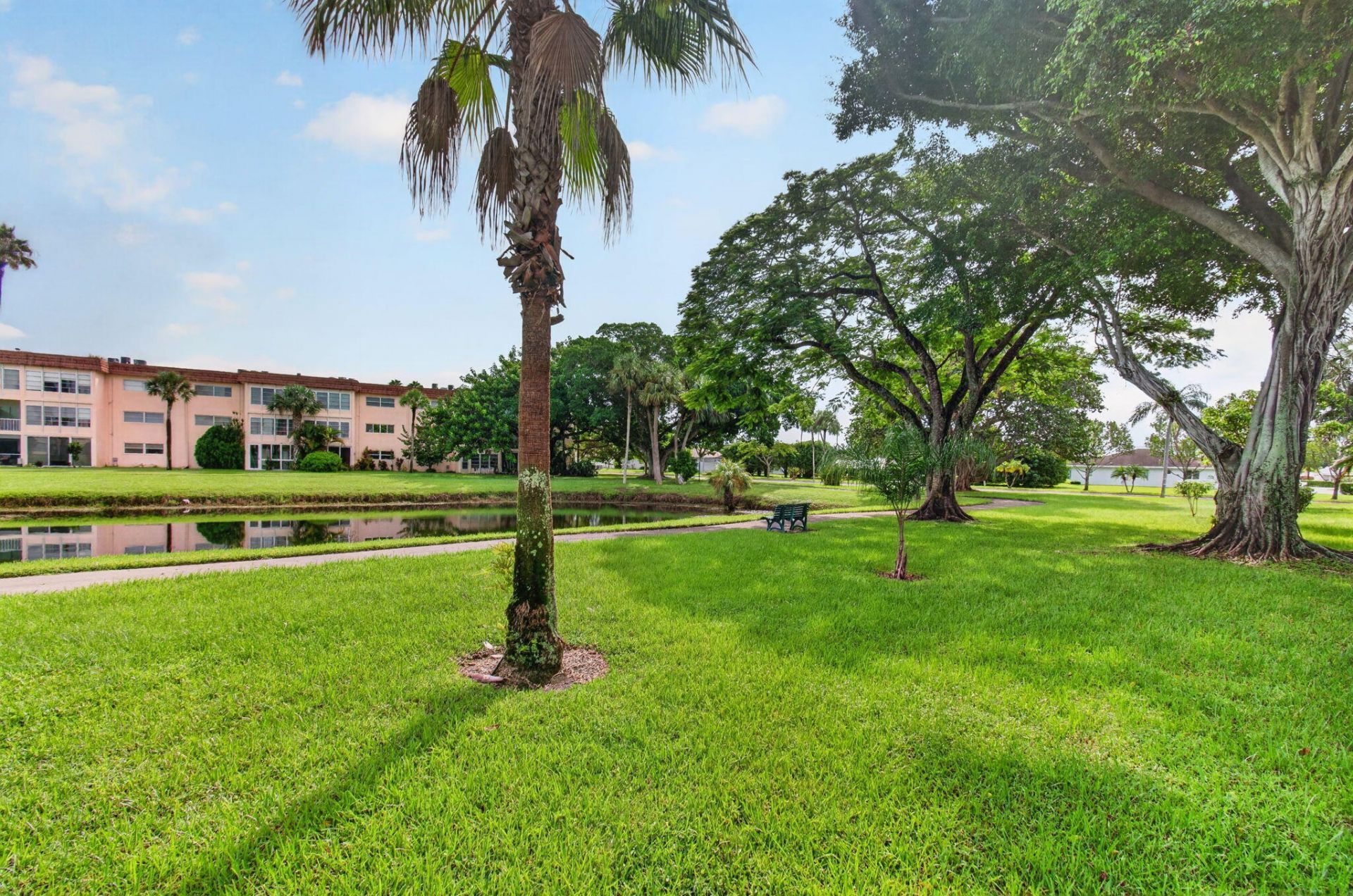 4 Abbey Lane, Unit 103, Delray Beach, FL 33446 Photo