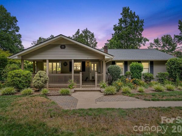 33 Coffey Circle, Asheville, NC 28806
