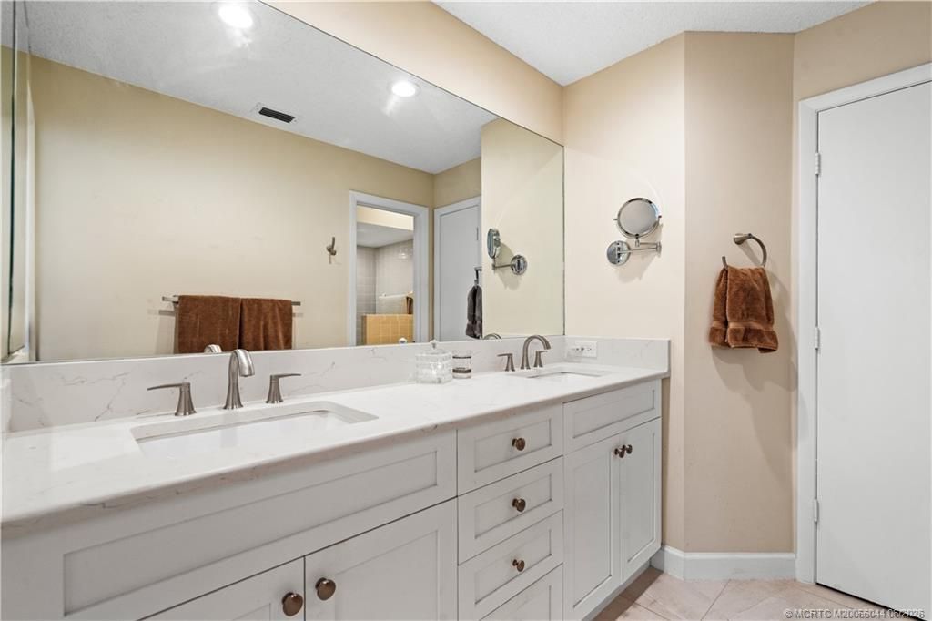 2613 SW Westlake Circle , Palm City, FL 34990 Photo