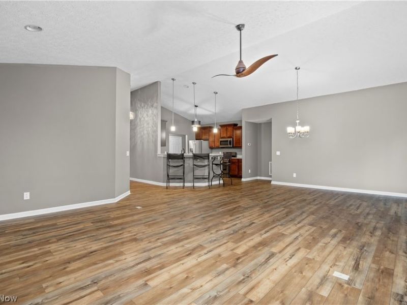 3502 Astor Lane, Lorain, OH 44053 Photo 10