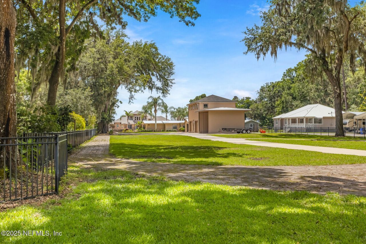 4710 State Road 13 N, Saint Johns, FL 32259 Photo