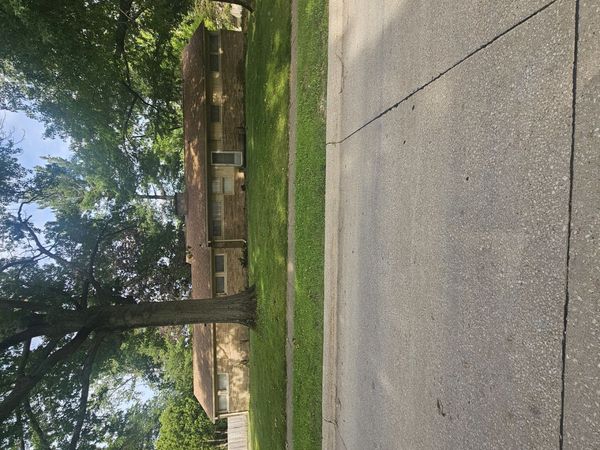 2614 31st Street , Moline, IL 61265