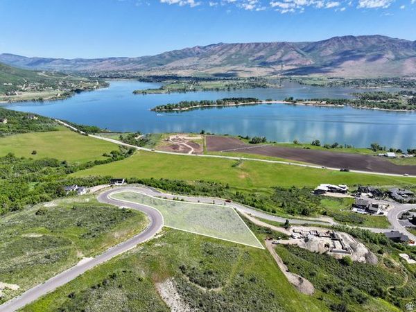 5961 E NIGHTHAWK LN , Unit 28, Huntsville, UT 84317