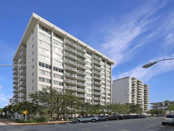 1345 Lincoln Rd , Unit 1003, Miami Beach, FL 33139