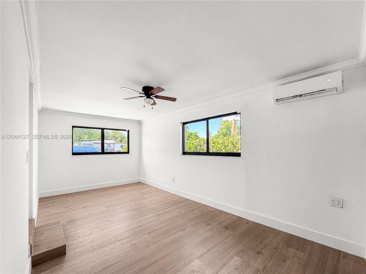 55 NW 125th St , Unit -, North Miami, FL 33168 Photo