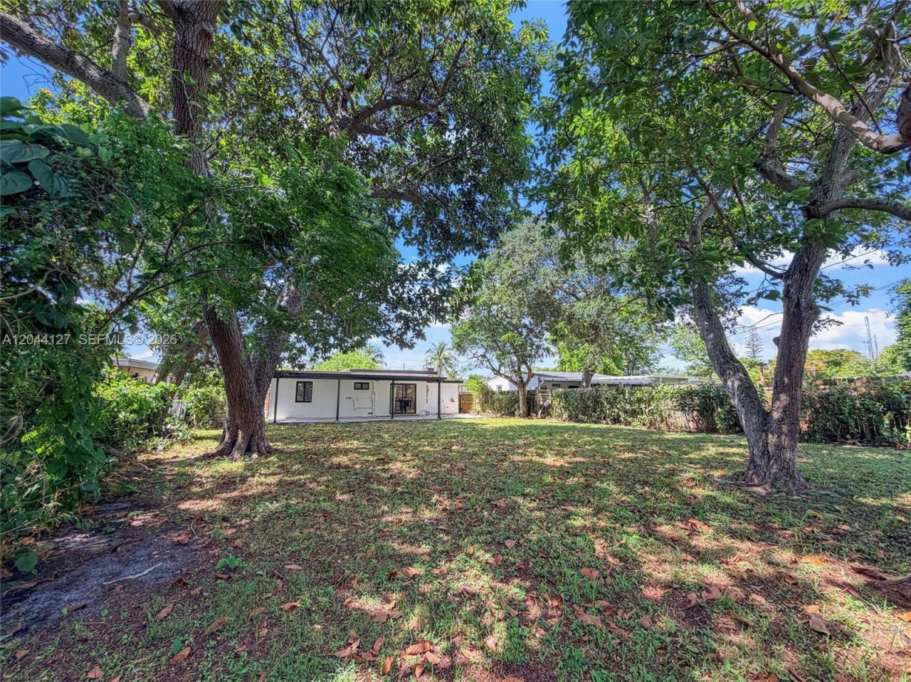 55 NW 125th St , Unit -, North Miami, FL 33168 Photo