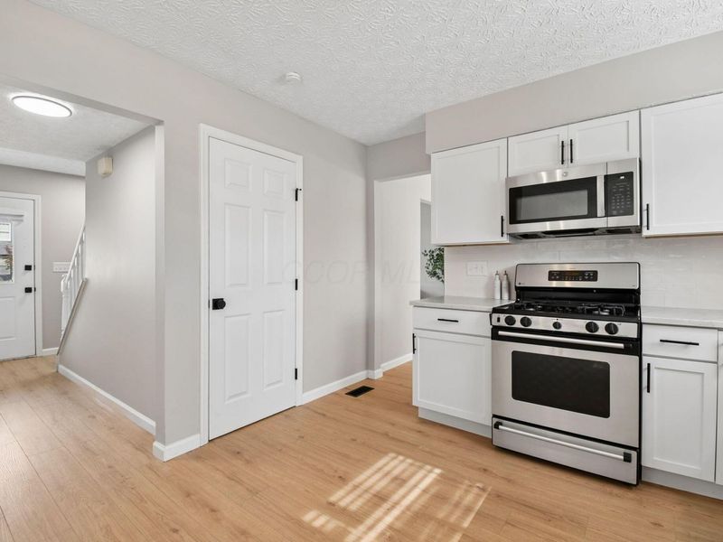 761 Old Forest Court, Gahanna, OH 43230 Photo 10