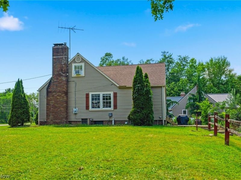 1793 E Turkeyfoot Lake Road, Akron, OH 44312 Photo 32