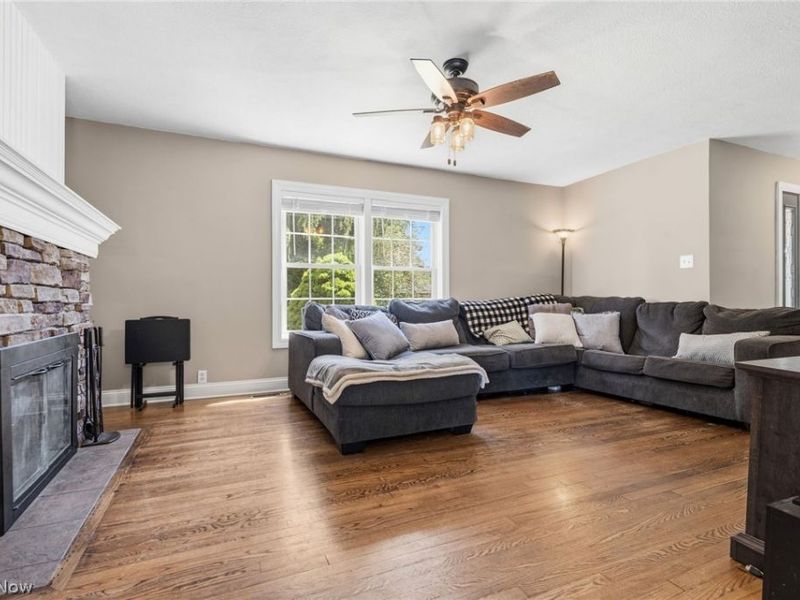 1793 E Turkeyfoot Lake Road, Akron, OH 44312 Photo 8