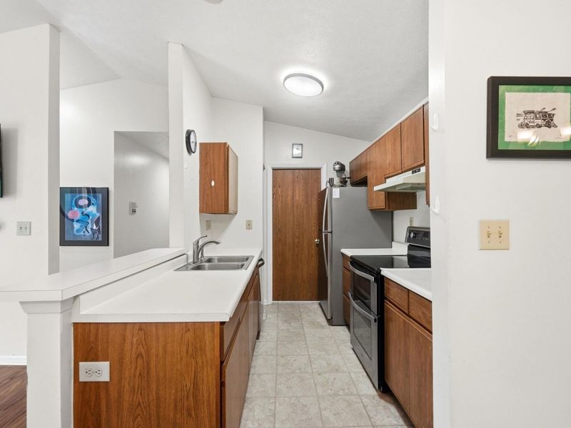 1440 Hollow Run, Unit 11, Dayton, OH 45459 Photo 14