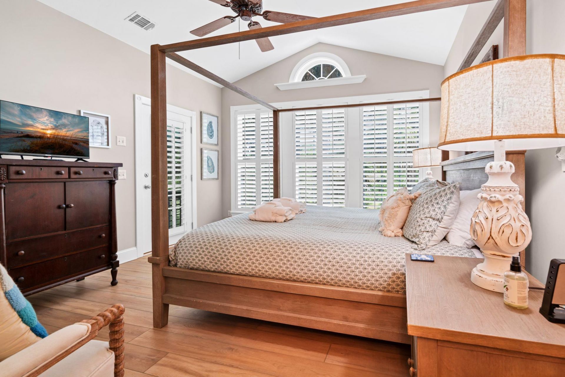 407 Pompano Road Photo 24