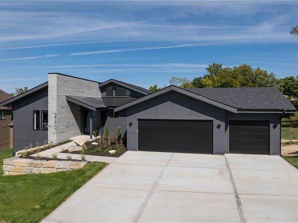 18113 Cody Street, Overland Park, KS 66013
