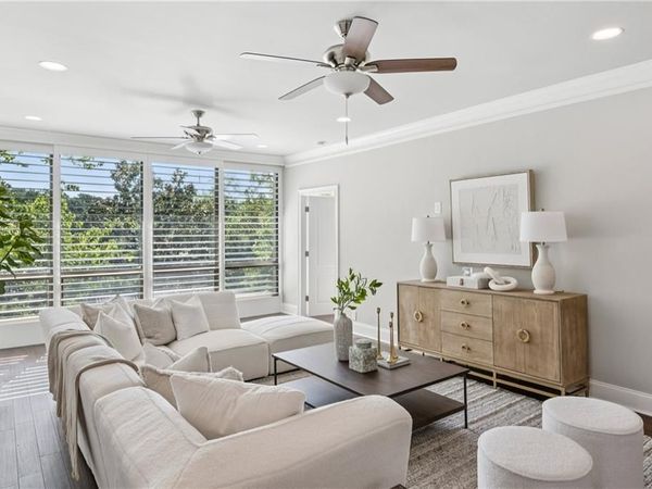 2575 Peachtree Road NE, Unit 5G, Atlanta, GA 30305