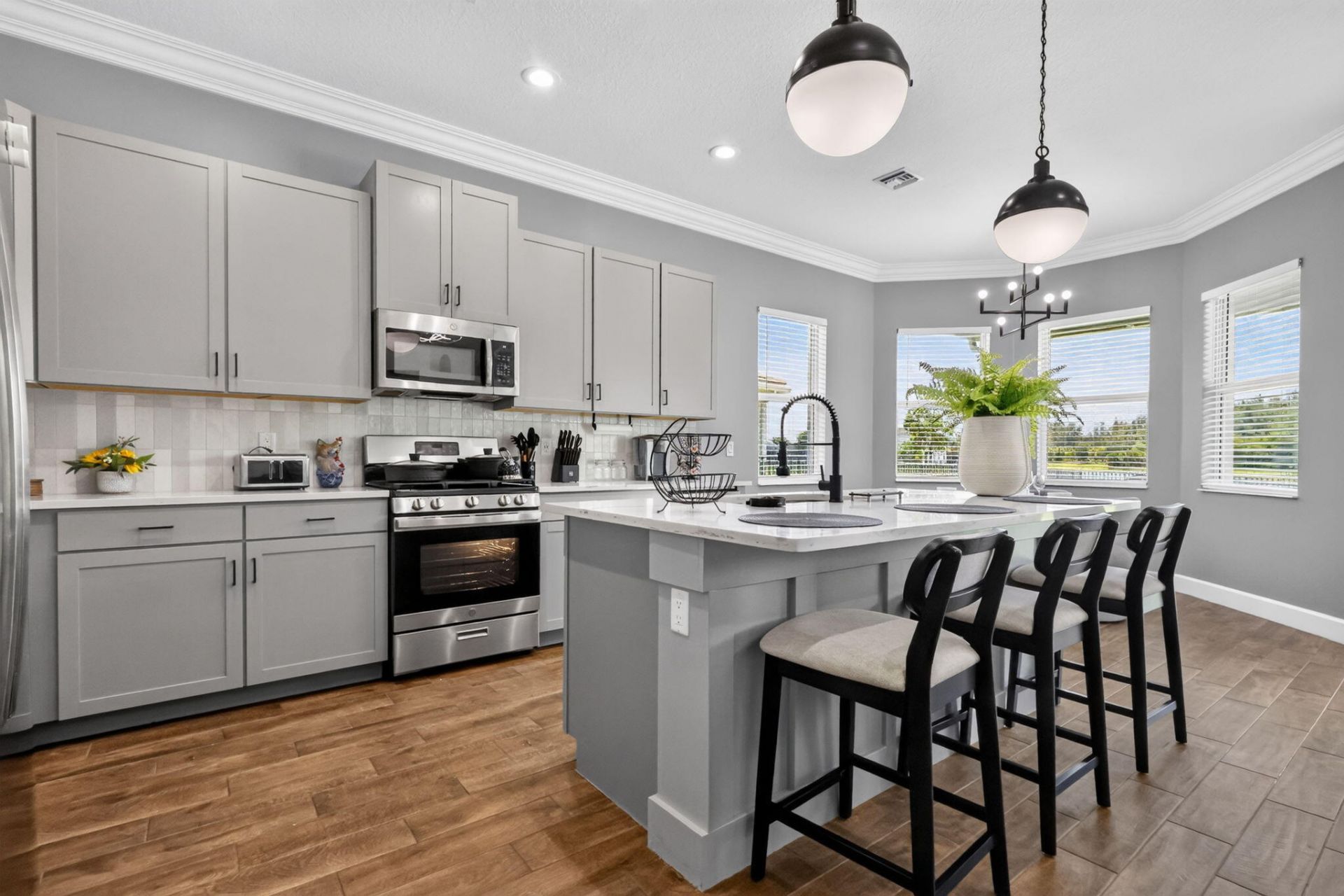 15660 Goldfinch Circle, The Acreage, FL 33470 Photo