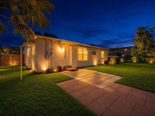 1716 N 25th Avenue, Hollywood, FL 33020