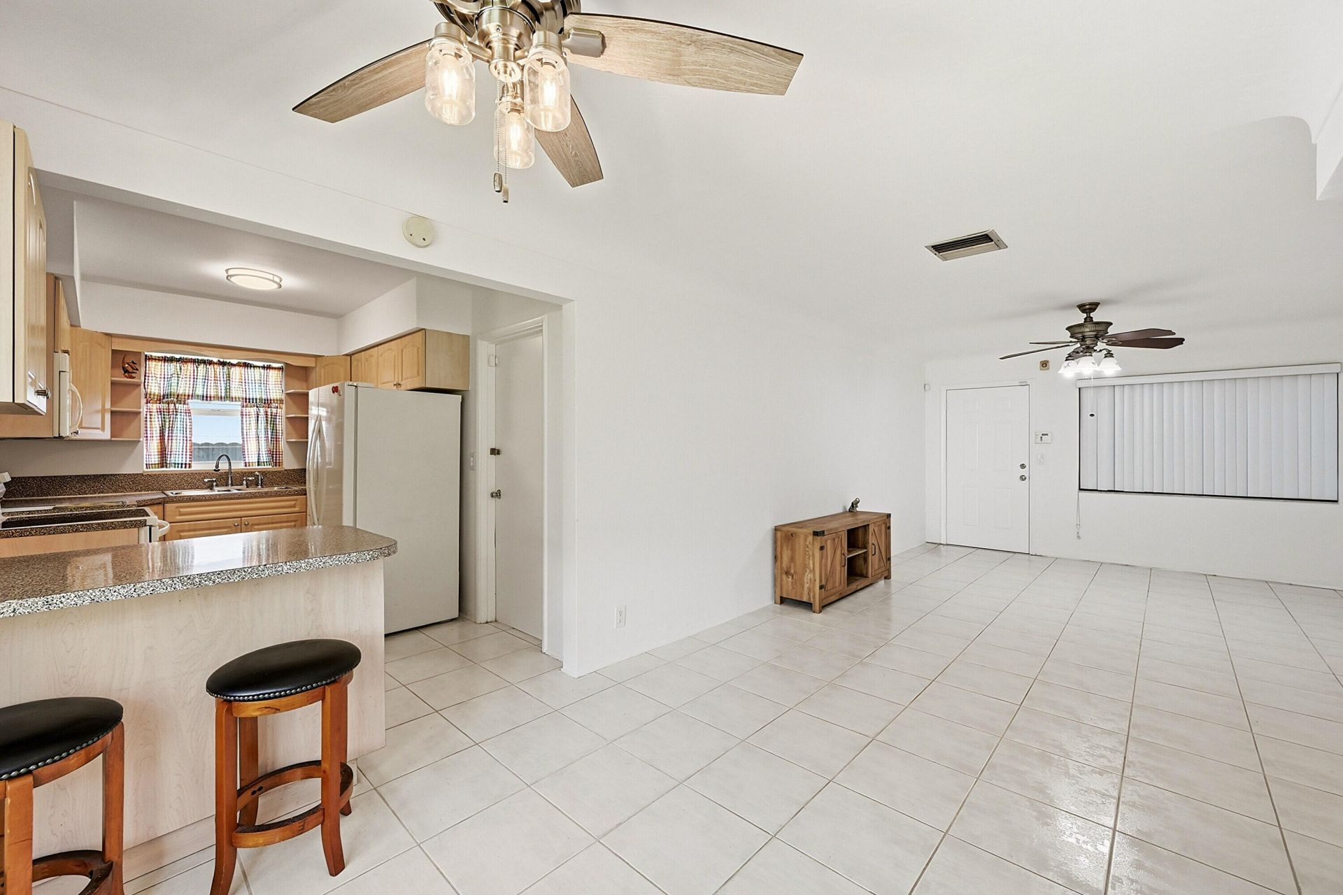 1716 N 25th Avenue, Hollywood, FL 33020 Photo