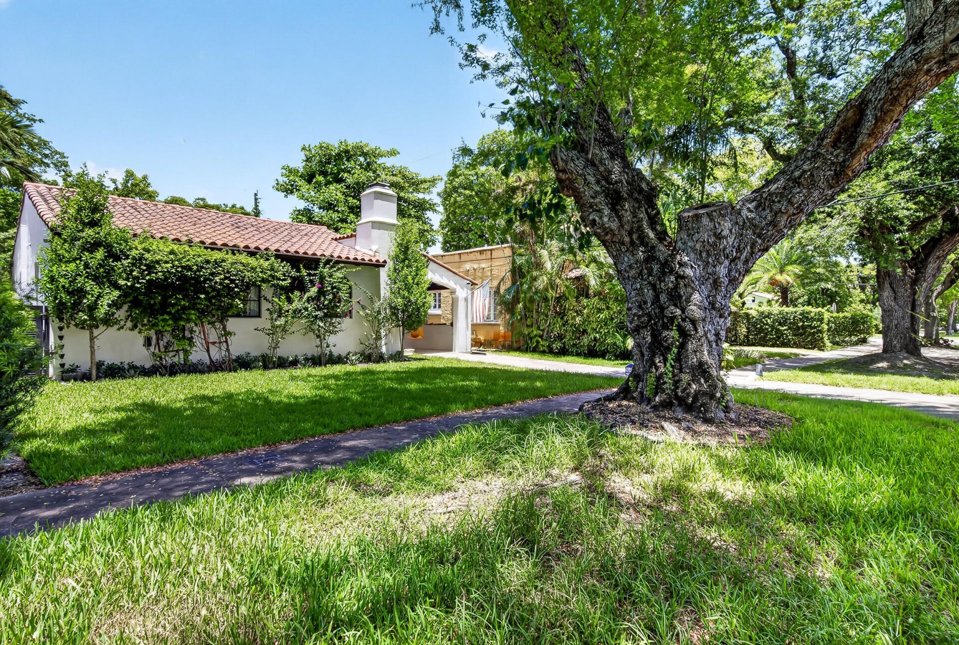 1310 Madrid Street, Coral Gables, FL 33134 Photo