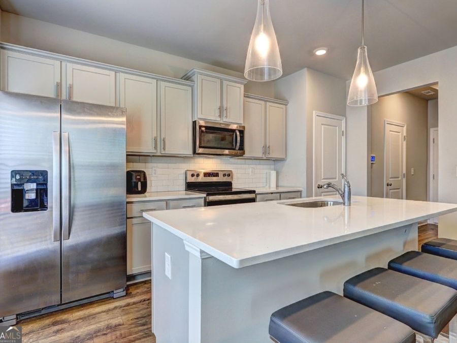 Property Image 7