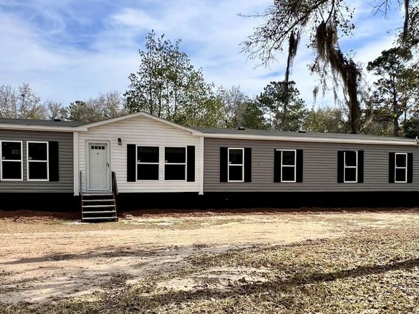 223 Pelican Road, Woodbine, GA 31569
