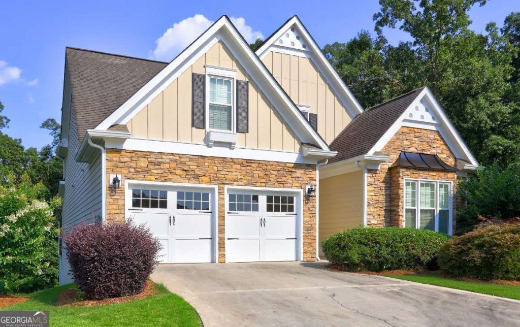 490 Grand Teton Circle Fayetteville, GA 30215