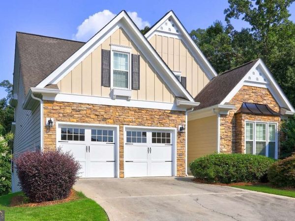 490 Grand Teton Circle, Fayetteville, GA 30215