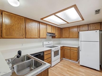 785 Kingston Lane, Unit #H, Reno, NV 89511 Photo