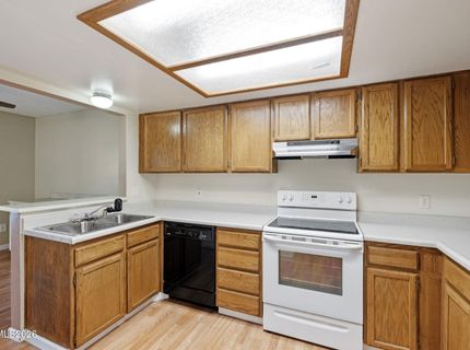 785 Kingston Lane, Unit #H, Reno, NV 89511 Photo