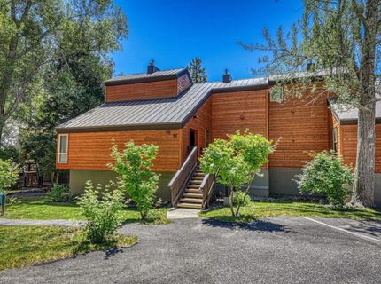 2755 North Lake Boulevard, Unit #96, Tahoe City, CA 96145 Photo