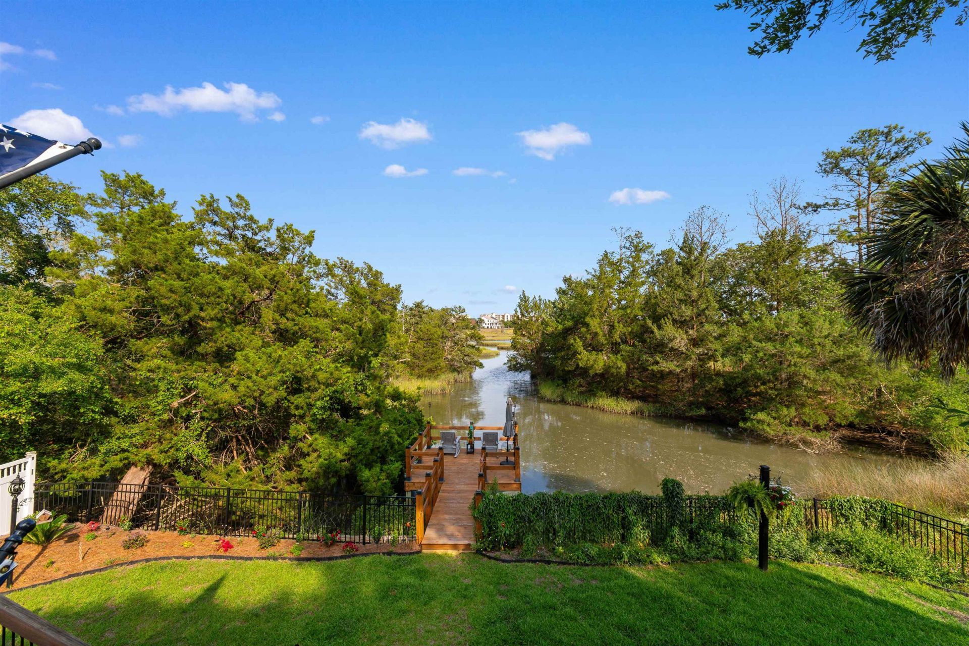 105 Midway Dr. Photo 36