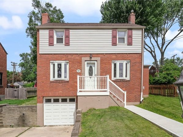 2062 Elmbrook Lane, Pittsburgh, PA 15243