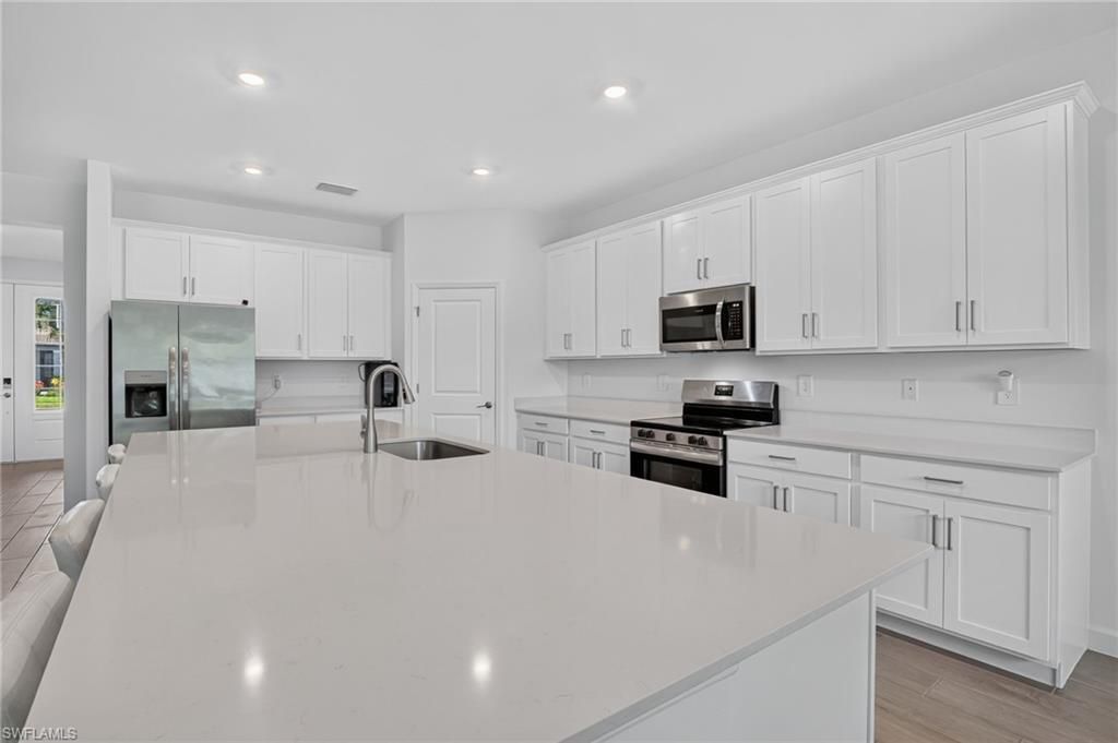 10646 Timber Creek Dr, Fort Myers, FL 33913 Photo