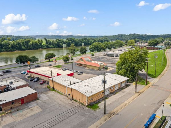 420 N Spring Street , Clarksville, TN 37040