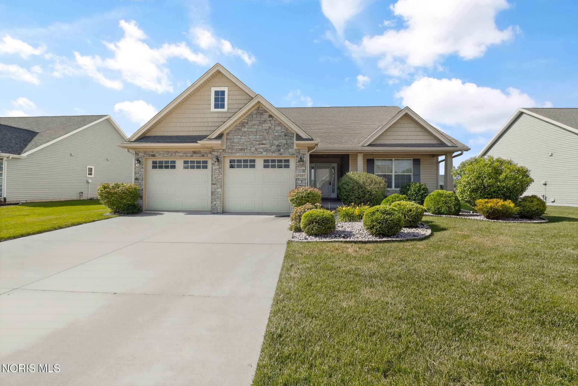 15207 Sunset Maple Drive, Perrysburg, OH 43551 Main Photo