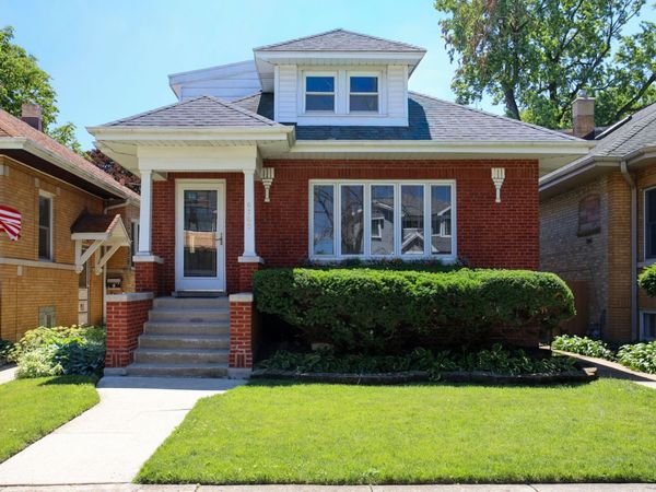 6705 N Olympia Avenue, Chicago, IL 60631