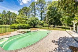 505 Valhalla Drive  photo 4