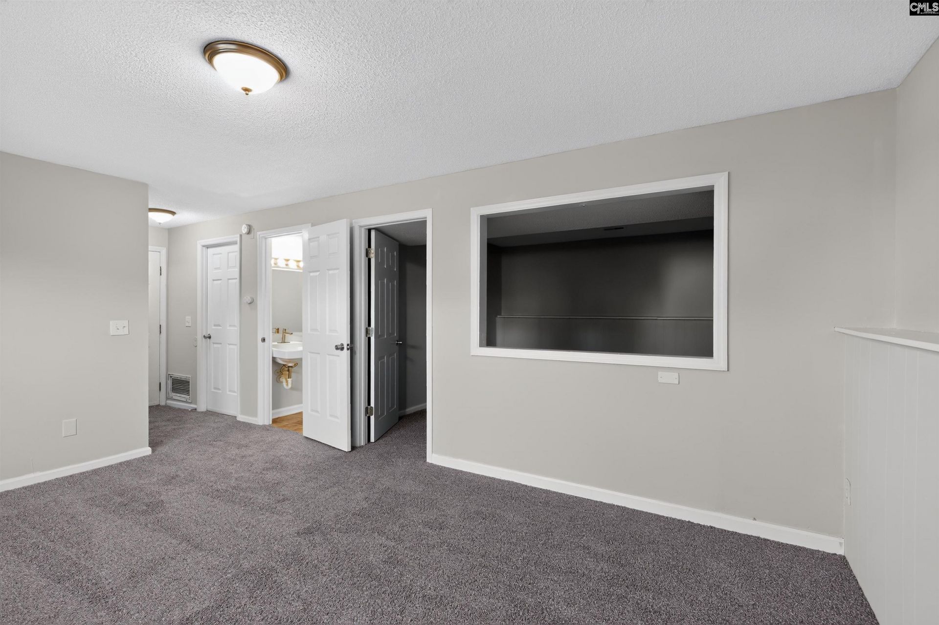 825 Winslow Way  Photo 10
