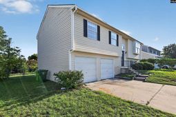 825 Winslow Way  photo 4