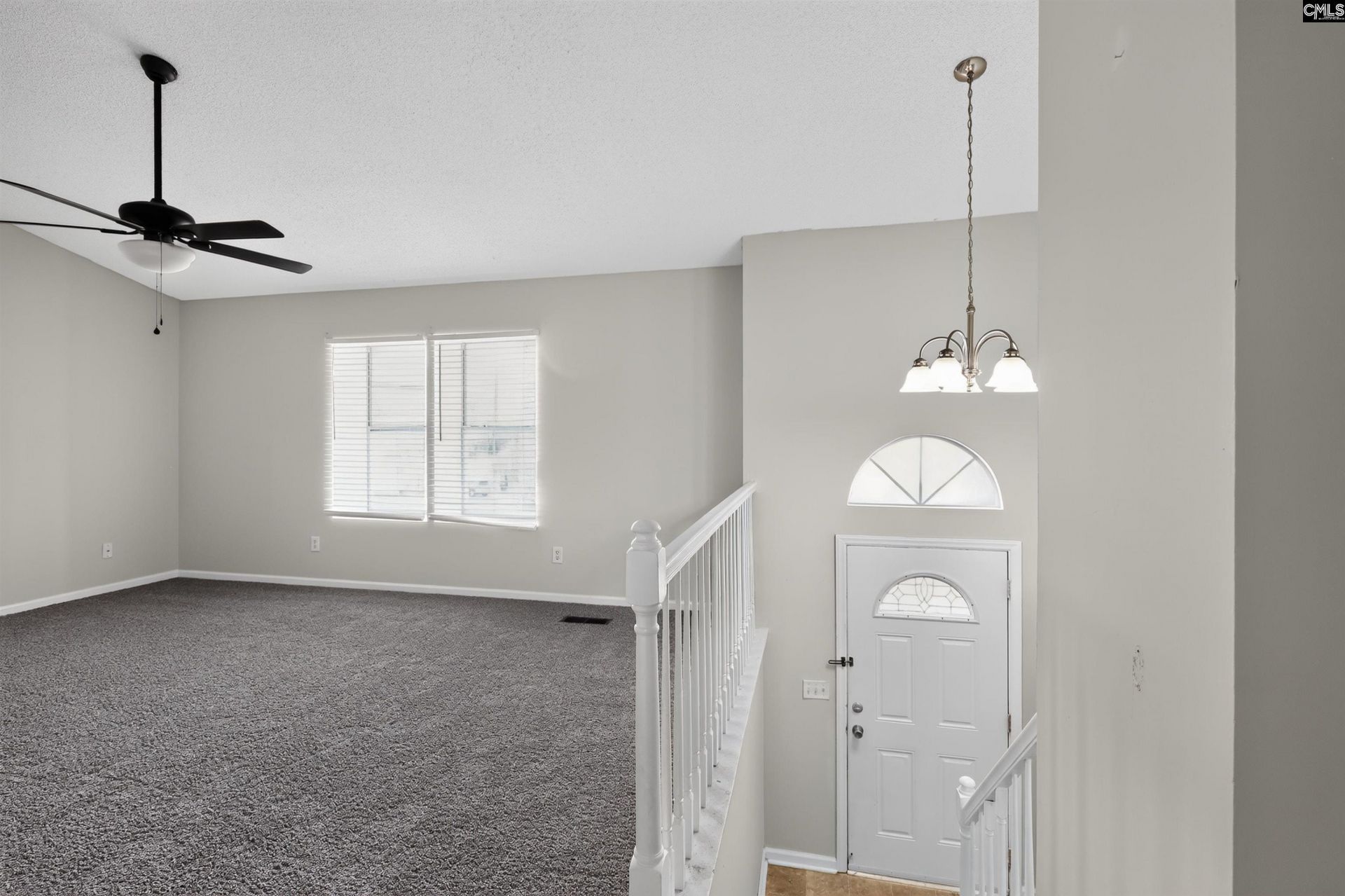 825 Winslow Way  Photo 4