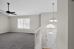 825 Winslow Way  photo 4