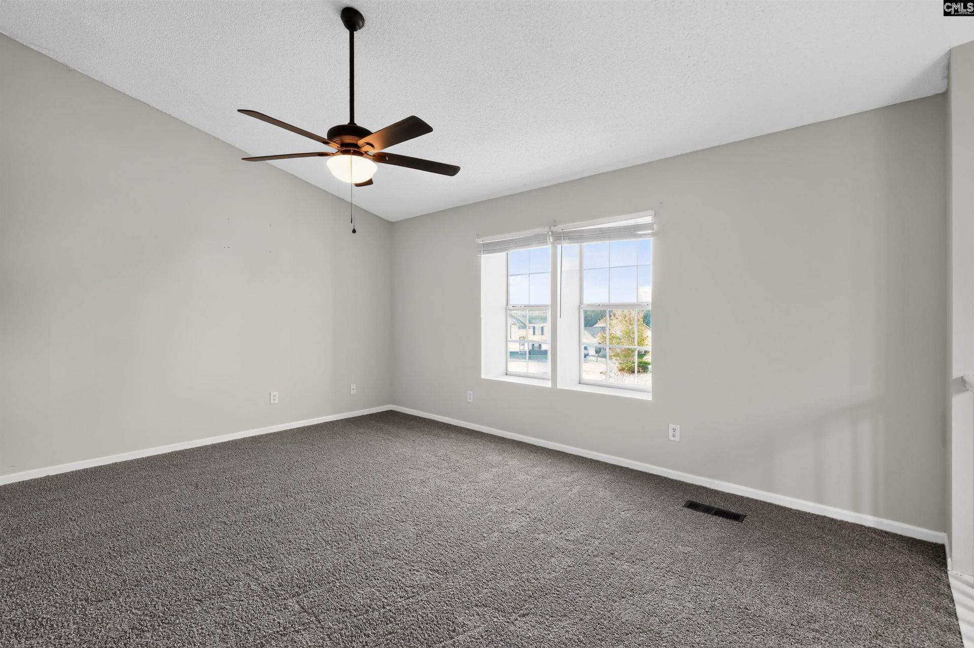 825 Winslow Way  Photo 7