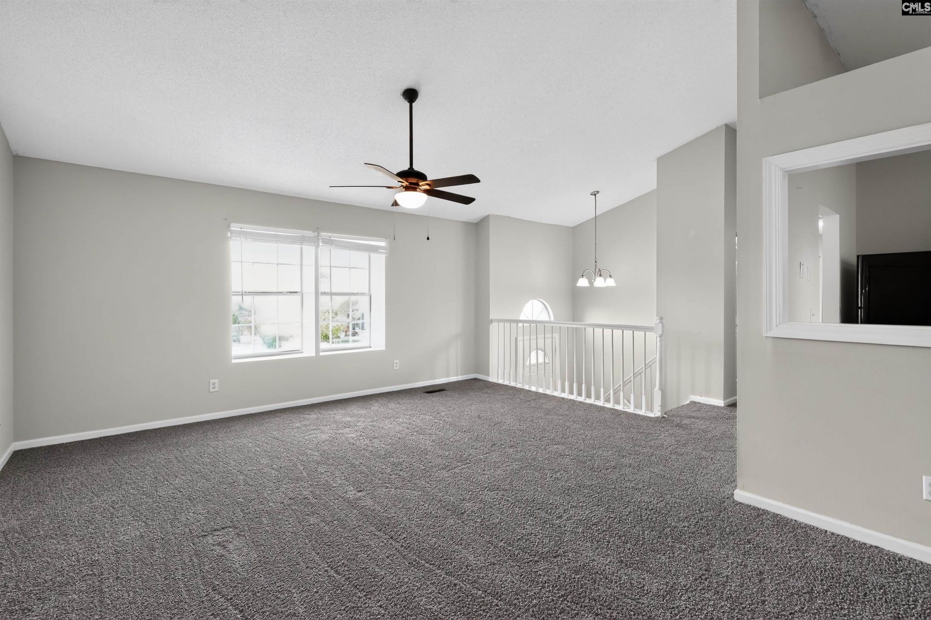 825 Winslow Way  Photo 9