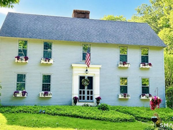 1640 Little Meadow, Guilford, CT 06437
