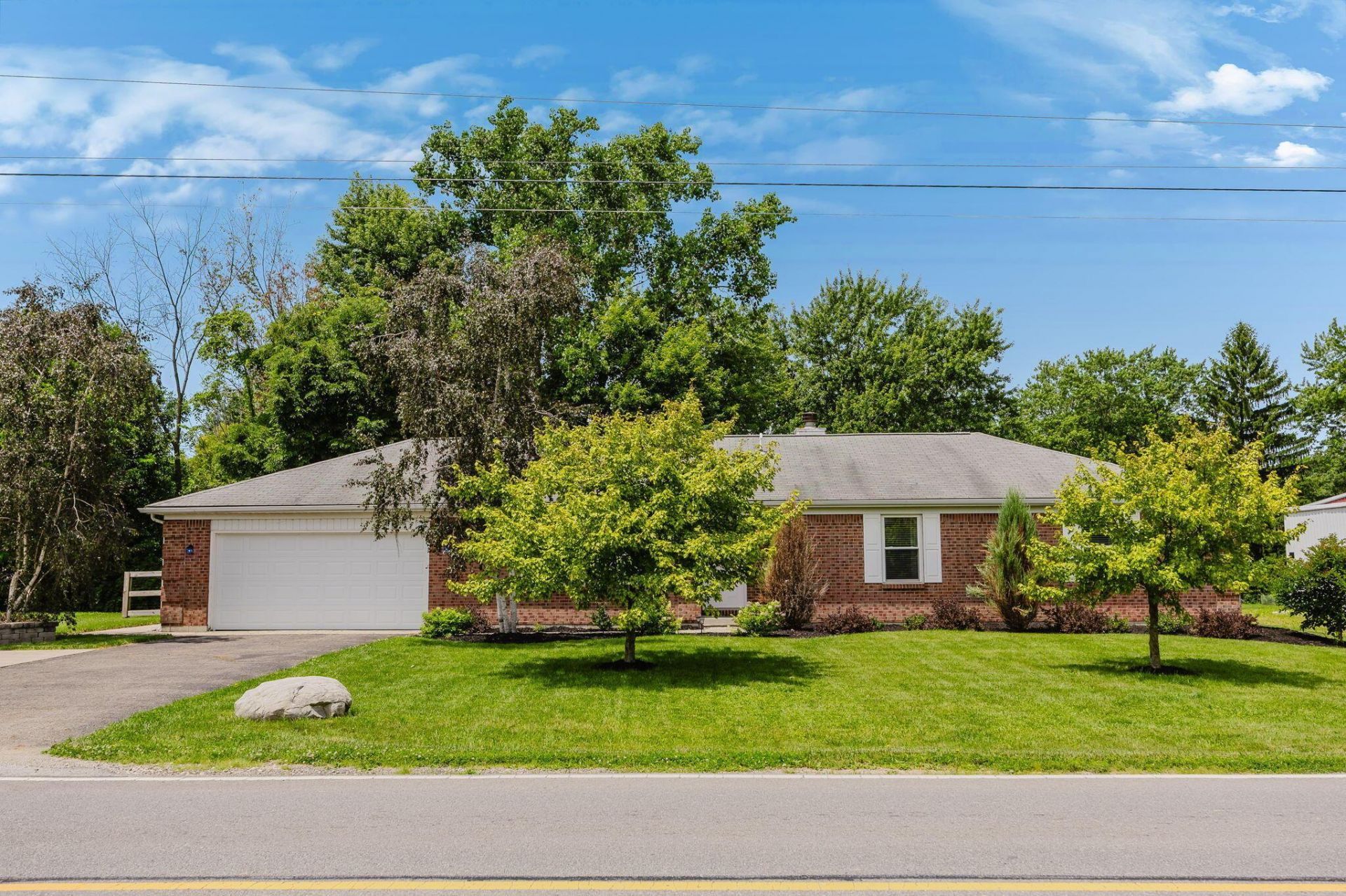 8540 Mink Street Sw, Etna, OH 43062 Main Photo