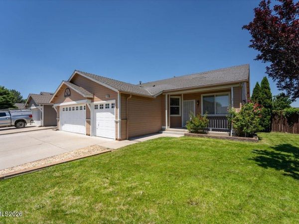 1196 Glendora Lane, Sparks, NV 89436