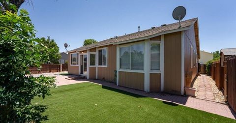 1196 Glendora Lane, Sparks, NV 89436 Photo