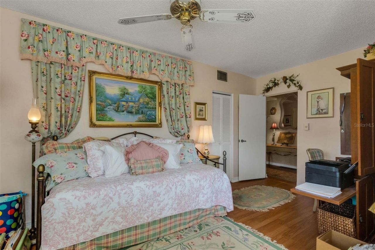 2015 E Beacon By Way , Lakeland, FL 33803 Photo