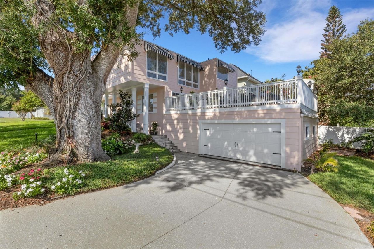 2015 E Beacon By Way , Lakeland, FL 33803 Photo