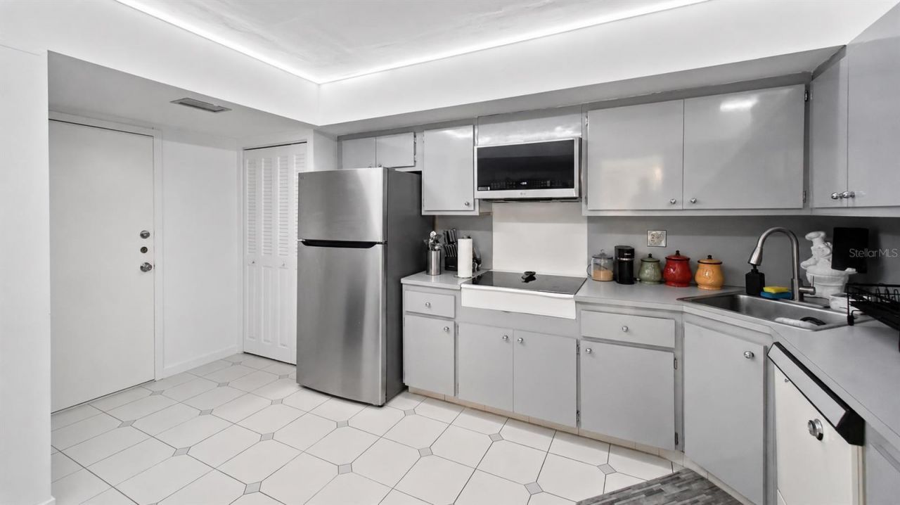2150 Sans Souci Boulevard , Unit #C402, North Miami, FL 33181 Photo