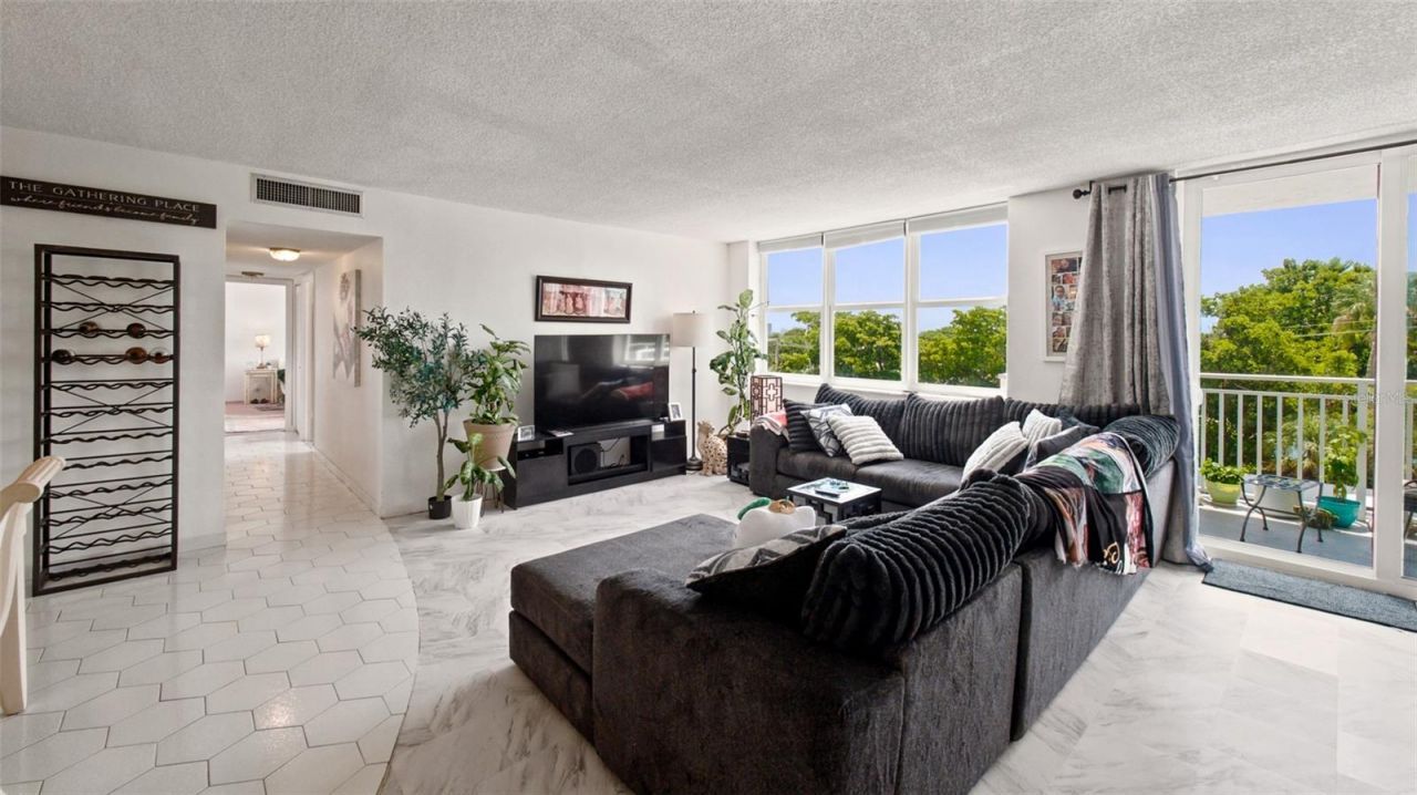 2150 Sans Souci Boulevard , Unit #C402, North Miami, FL 33181 Photo