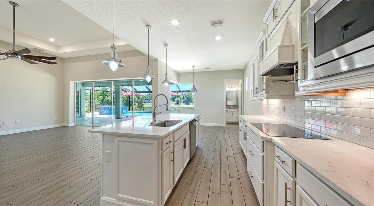 7499 Ripetta Street, Sarasota, FL 34240 Photo